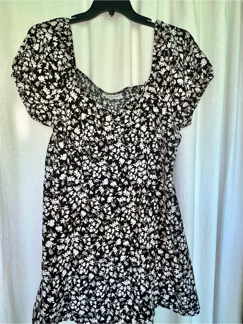 No Boundaries Black Floral V-Neck Top